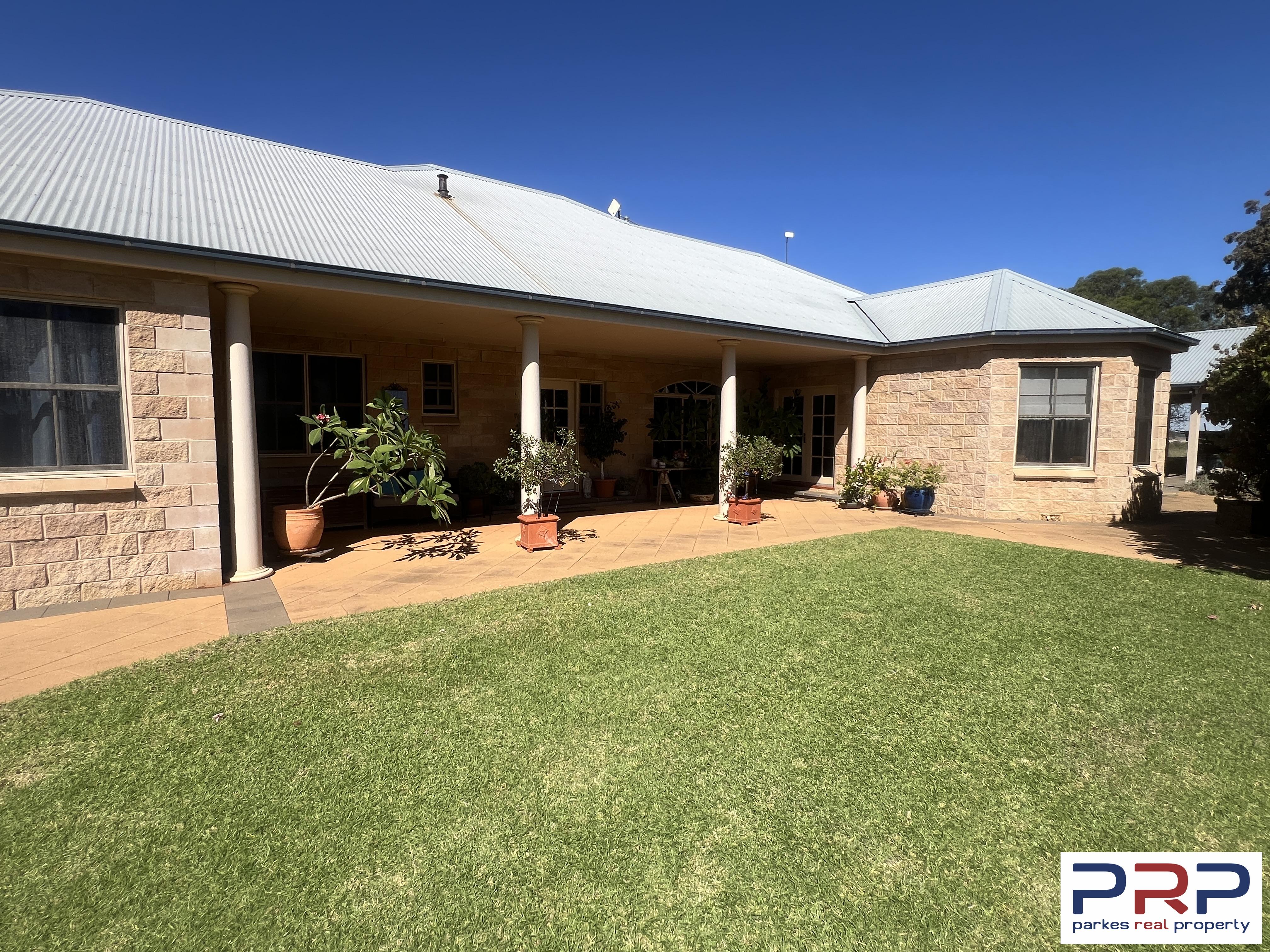 12 Cons Lane, PARKES, NSW 2870