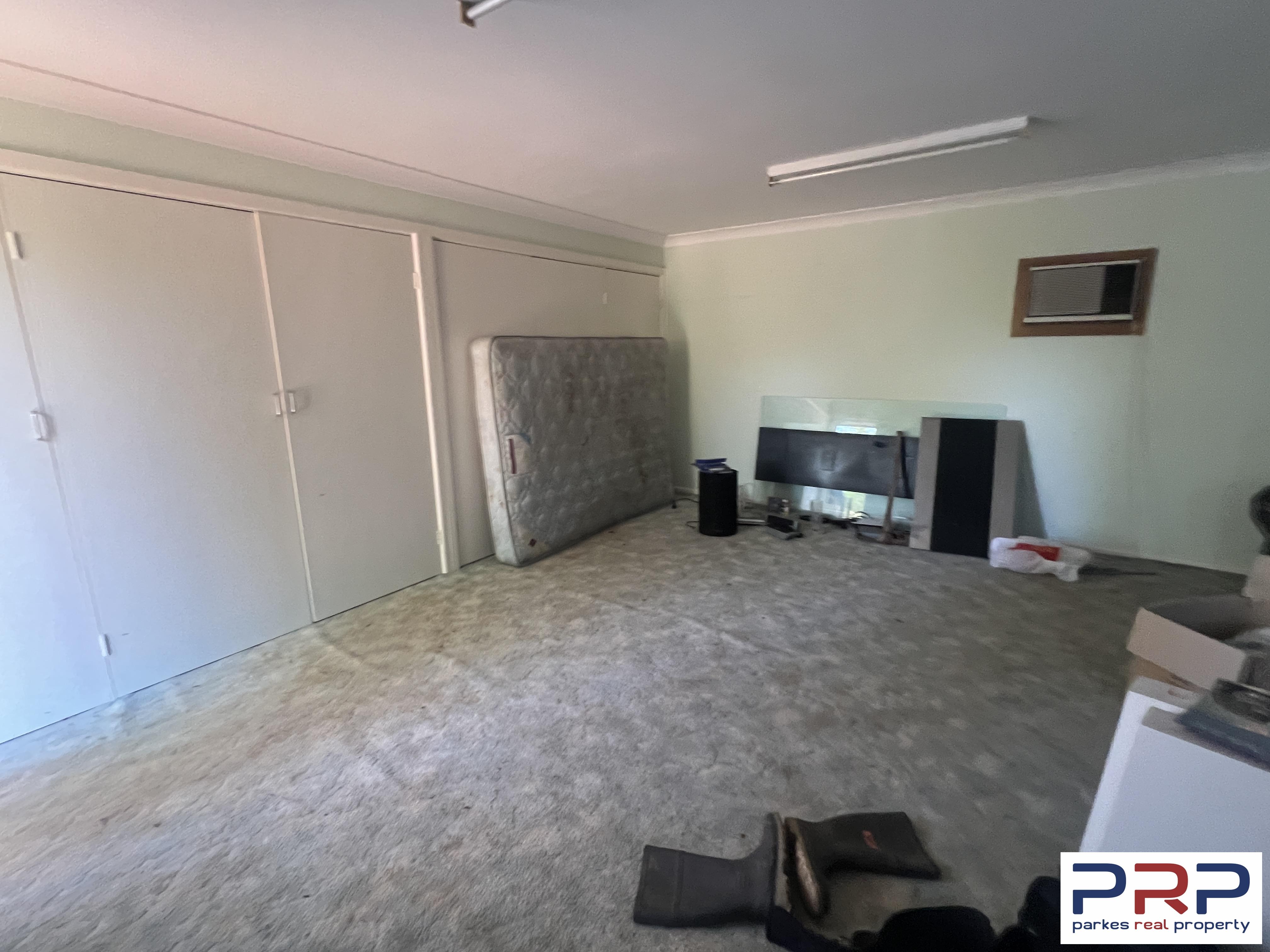 34 Evans Parade, PARKES, NSW 2870