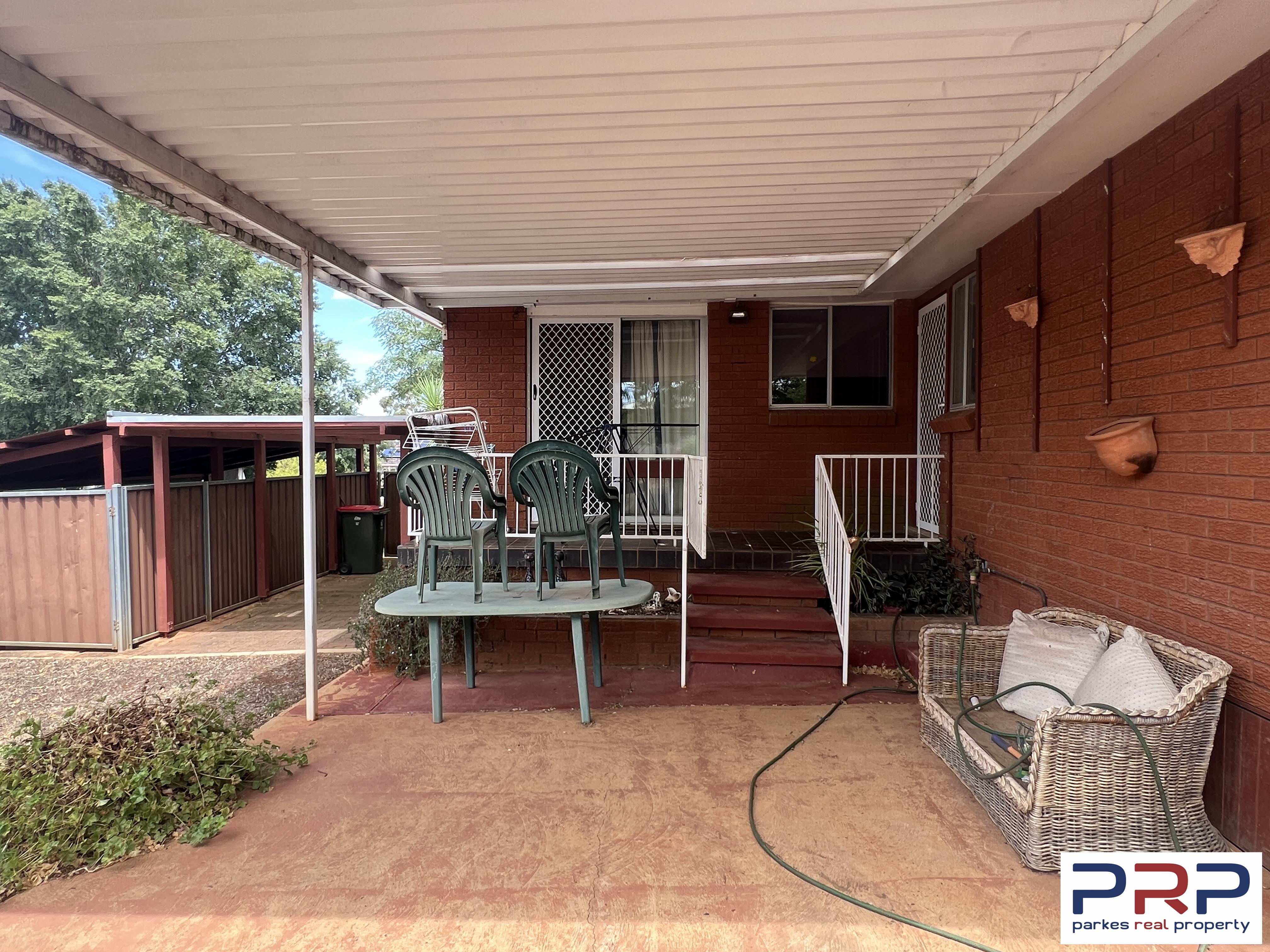 34 Evans Parade, PARKES, NSW 2870