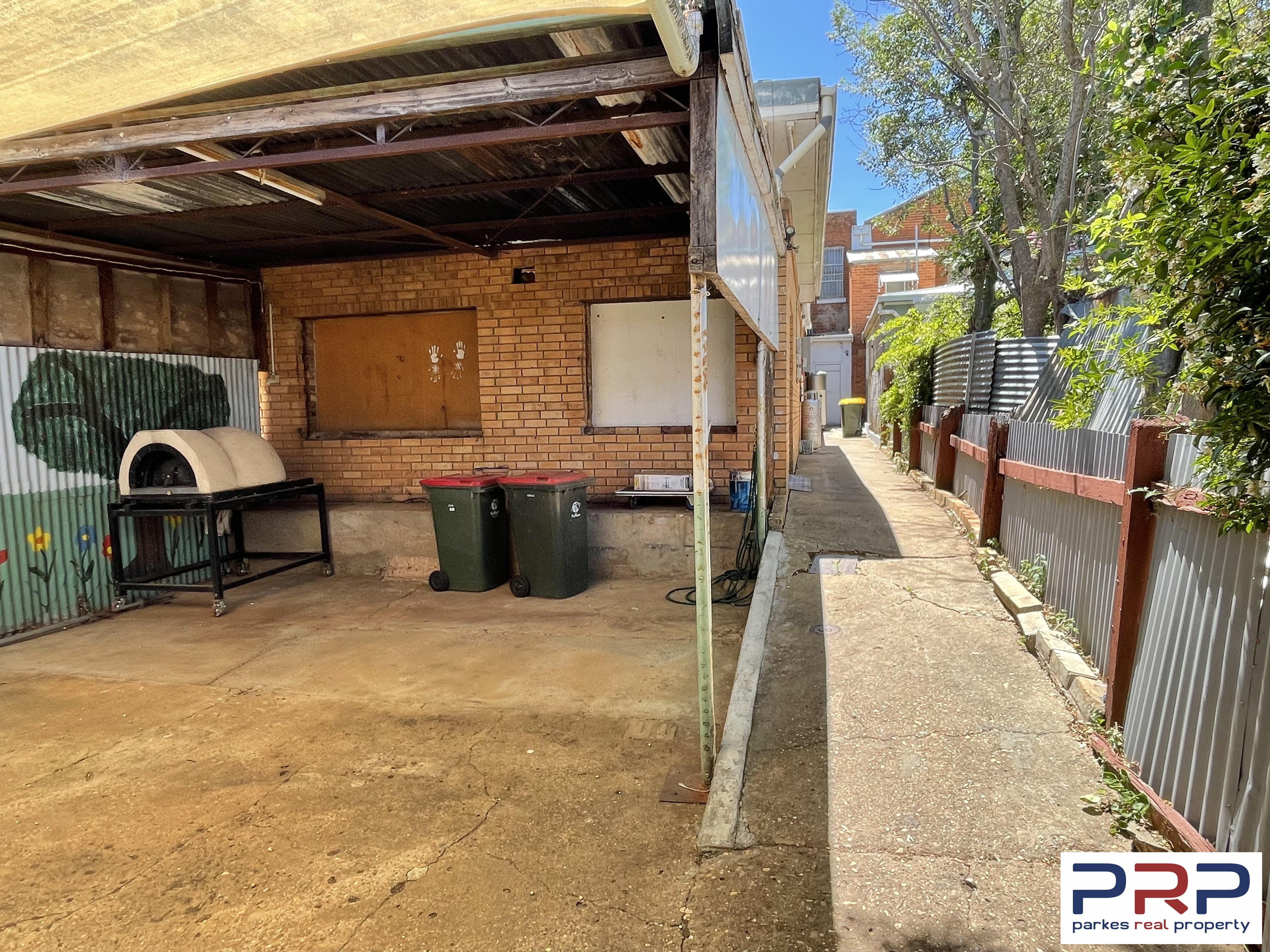 84 Caswell Street, PEAK HILL, NSW 2869