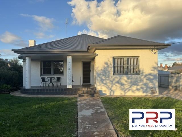 29 Phillips Street, PARKES, NSW 2870
