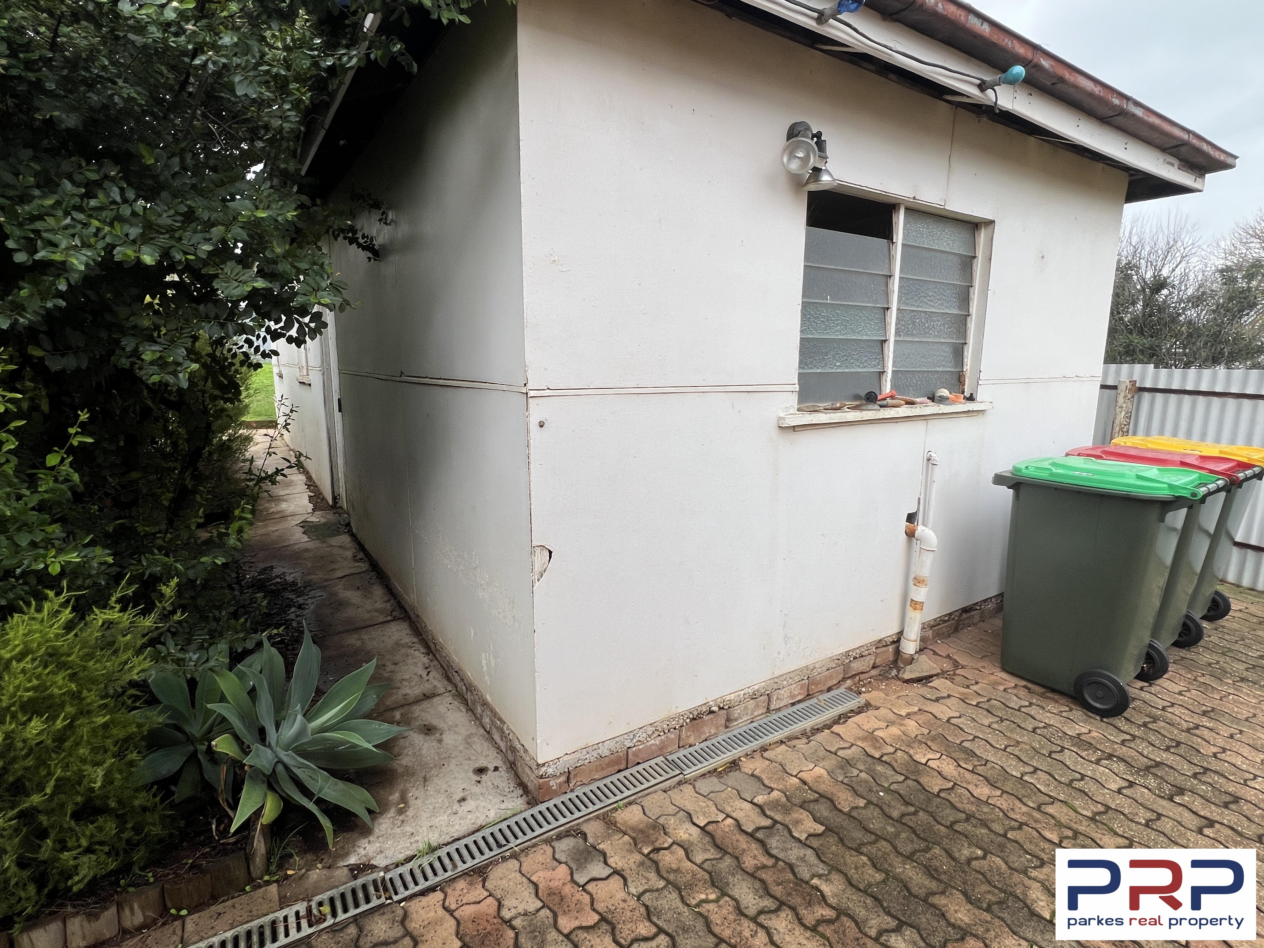 8 Pearce Street, PARKES, NSW 2870