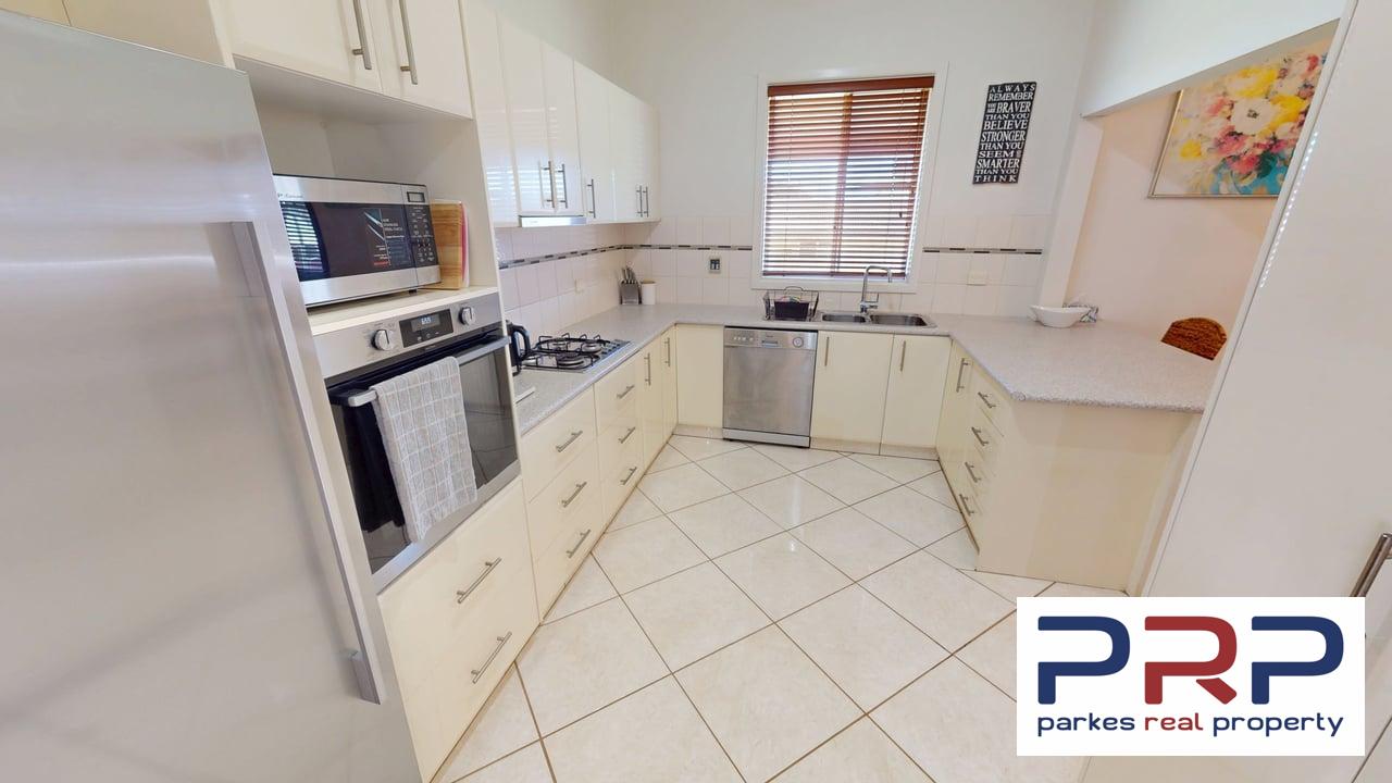 27-29 Woodward Street, PARKES, NSW 2870