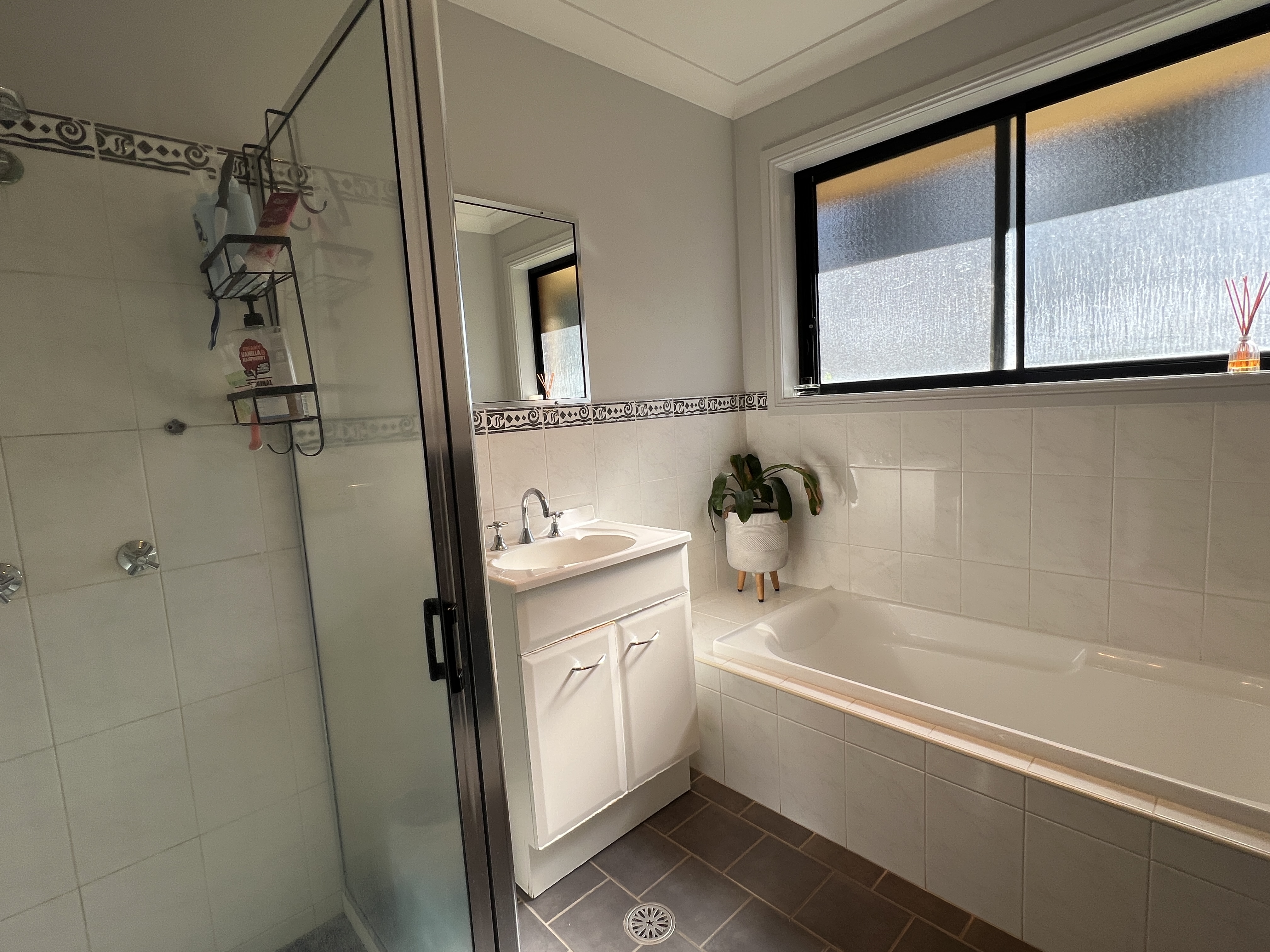 17 Price Lane, PARKES, NSW 2870
