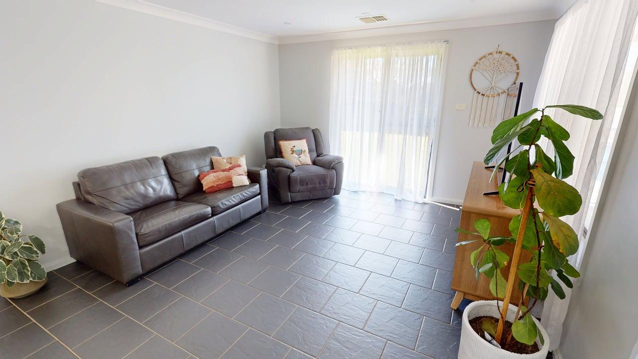 17 Price Lane, PARKES, NSW 2870