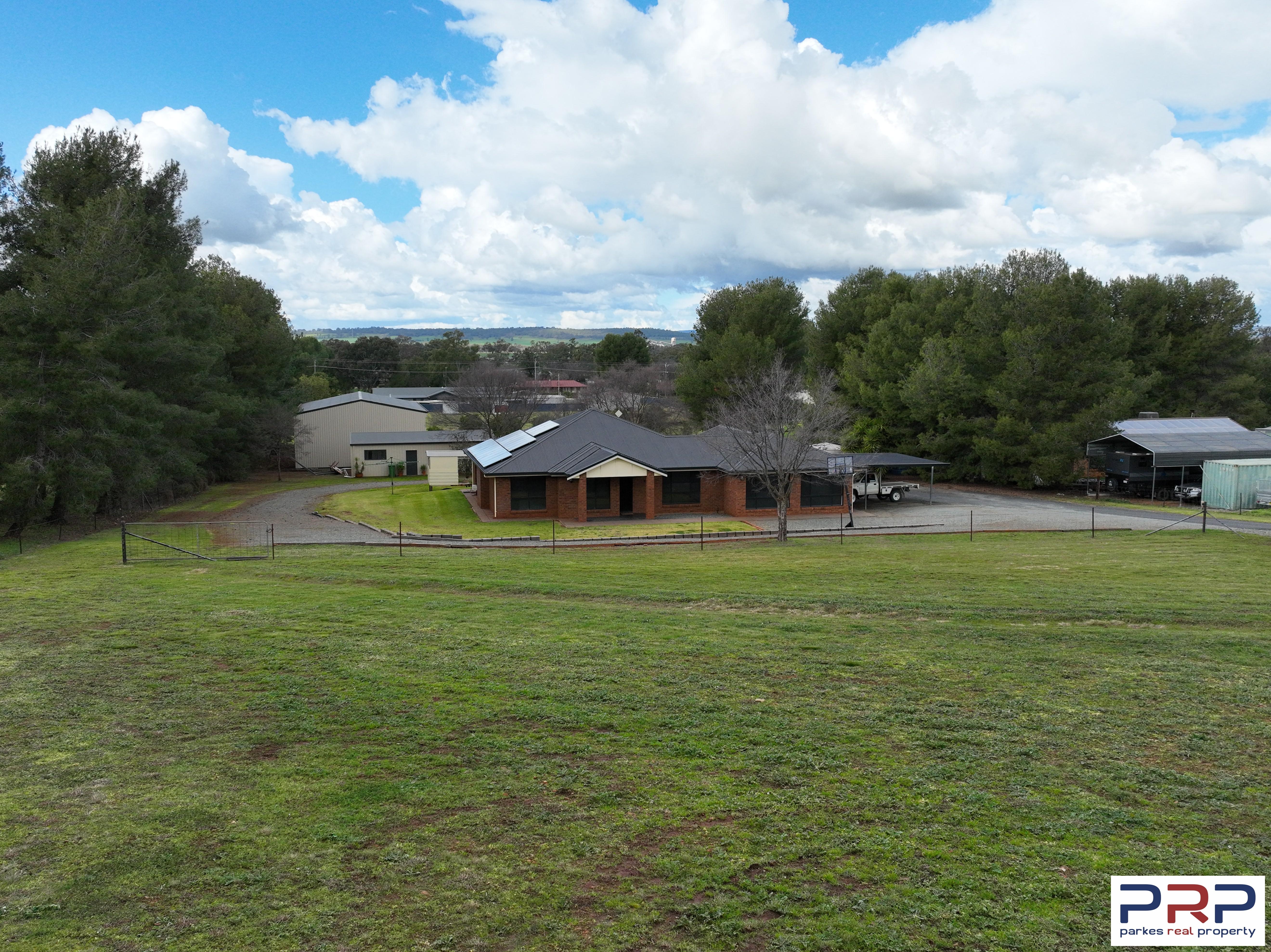 17 Price Lane, PARKES, NSW 2870