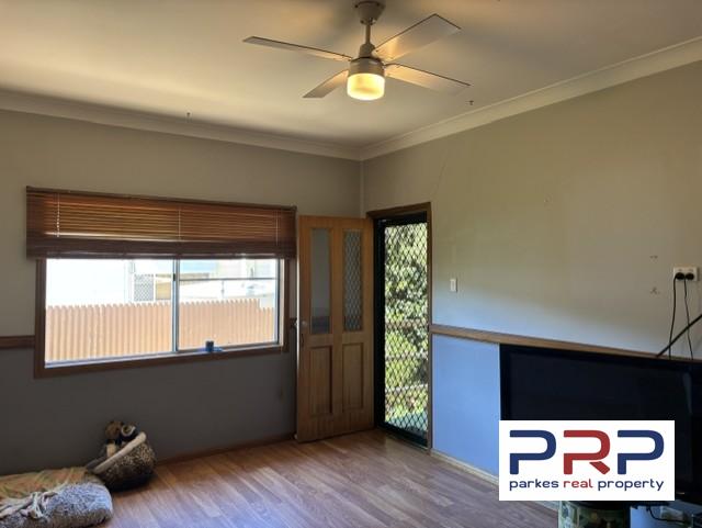10 Orange Street, PARKES, NSW 2870