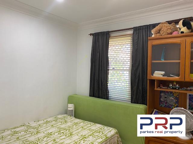 11 Oswin Street, PARKES, NSW 2870