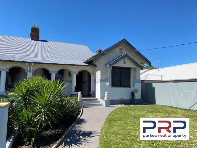 93 Hill Street, PARKES, NSW 2870
