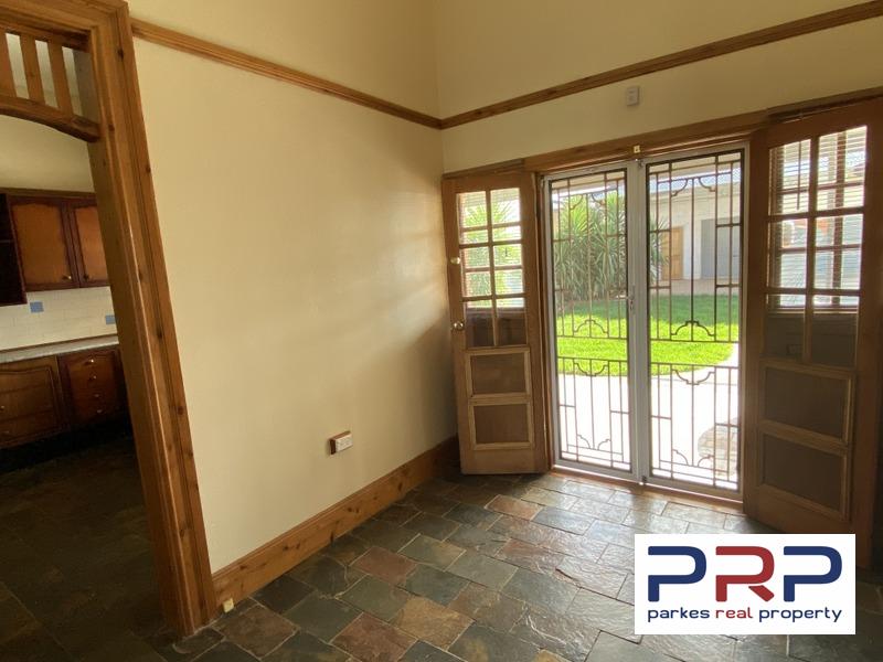 93 Hill Street, PARKES, NSW 2870